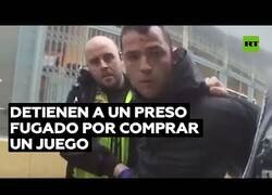 Enlace a Detienen a un fugitivo por salir a comprar el 'Call of Duty'