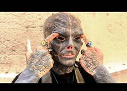 Enlace a El hombre que quería ser un alien