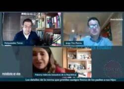 Enlace a La hija de una senadora la deja en evidencia en plena videollamada