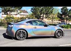 Enlace a Cómo Vinilar un coche de forma casera