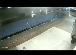 Enlace a Cómo vaciar una piscina en pocos segundos