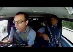 Enlace a Así se vive un tiroteo a un furgón blindado desde dentro