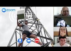 Enlace a Infiltrándose en clases online