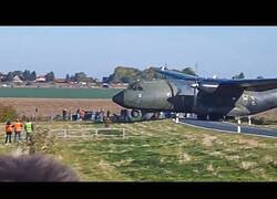 Enlace a Aviones que estuvieron cerca de accidentarse