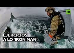 Enlace a Militares británicos prueban trajes voladores