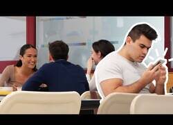 Enlace a Preguntas incómodas a SIRI en la universidad