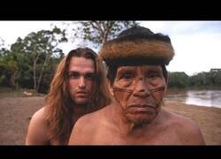 Enlace a Descubriendo a la tribu de los Shiwiar, indígenas guerreros del Amazonas