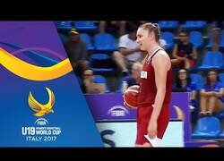 Enlace a El día que la selección femenina rusa se anotó en propia ante España