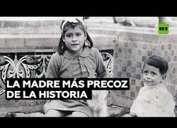 Enlace a La madre más precoz de la historia