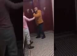 Enlace a Así es una discusión de una pareja muda