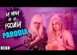 Enlace a ¿Recuerdas a aquella niña fea de tu clase?