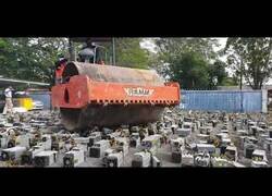 Enlace a Malasia aplasta cientos de mineros ilegales de bitcoin