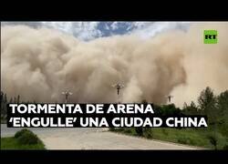 Enlace a Tormenta de arena engulle una ciudad china