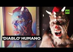 Enlace a Brasileño se somete a varias cirugías para parecer un demonio