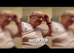 Enlace a La reacción de este anciano al conocer su edad
