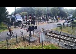 Enlace a La importancia de no deambular por las vías de un tren