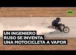 Enlace a Ingneiero rusa inventa la bicicleta a vapor
