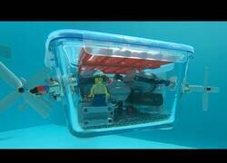 Enlace a Construyendo un submarino de Lego