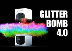 Enlace a Poniendo bombas de purpurina fétidas a ladrones de paquetes