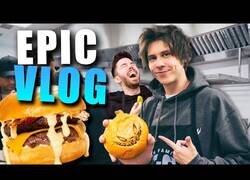 Enlace a ElRubius, Vegetta y Willyrex crean su propia hamburguesa