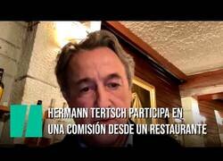 Enlace a Un eurodiputado de Vox se conecta al Parlamento europeo desde un bar mientras le intentan echar del local