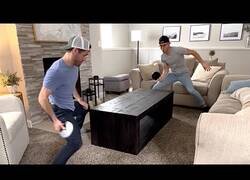 Enlace a Ping Pong, pero cualquier superficie elevada de la casa vale