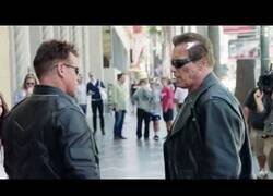 Enlace a ¿Qué harías si te encuentras con Terminator por la calle?