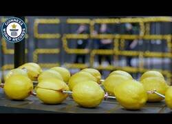 Enlace a Esta batería eléctrica funciona con limones