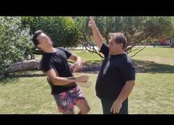 Enlace a Aprendiendo las llaves más letales con los dedos