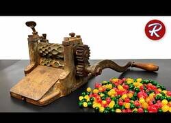 Enlace a Restaurando una antigua máquina de hacer caramelos