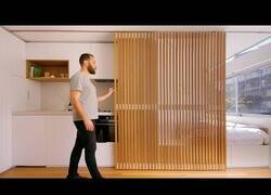 Enlace a ¿Se puede vivir con todo lo necesario en 24 metros cuadrados?