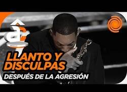 Enlace a El discurso de Will Smith tras golpear a Chris Rock y ganar un Oscar