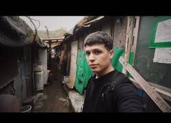 Enlace a Visitando el Barrio Oscuro de Corea, La Villa Guryong