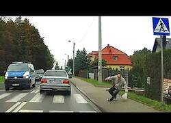 Enlace a El peor momento para saltarse un paso de cebra