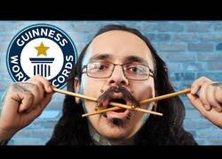 Enlace a El hombre con más agujeros en la cara