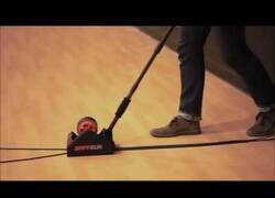 Enlace a El invento que acabará con los cables sueltos por el suelo