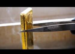 Enlace a Convirtiendo el oro: De lingote a pulsera