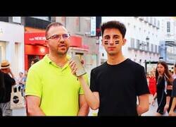 Enlace a Preguntas de Primaria en plena calle, los comentarios te sorprenderán