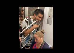 Enlace a Sucesos que solo se pueden ver en el metro de Nueva York