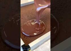 Enlace a Haciendo un tablero de ajedrez de chocolate