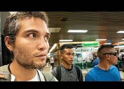 Enlace a La crisis migratoria que está colapsando Nueva York