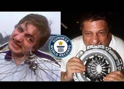 Enlace a El hombre que comió metal durante toda su vida