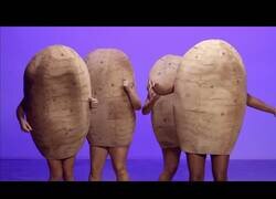 Enlace a El tema dedicado a los que cantan sin vocalizar