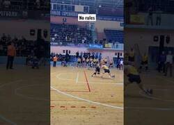 Enlace a Este deporte es una mezcla entre basket y rugby