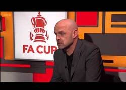 Enlace a El audio de los gemidos se cuela en directo en la BBC