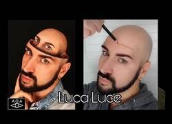 Enlace a El increíble hombre que se pintaba la calva
