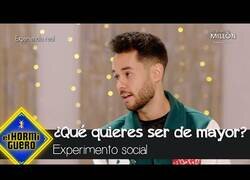 Enlace a TheGrefg se enfrenta a niños y mayores