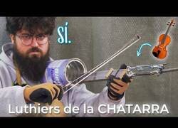 Enlace a ¿Suena bien un violín hecho de chatarra?