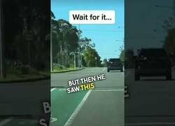 Enlace a Cuando te avisan de un radar de velocidad pero solo era un Troll