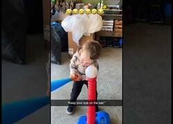 Enlace a Mantén tus ojos en la bola, literalmente